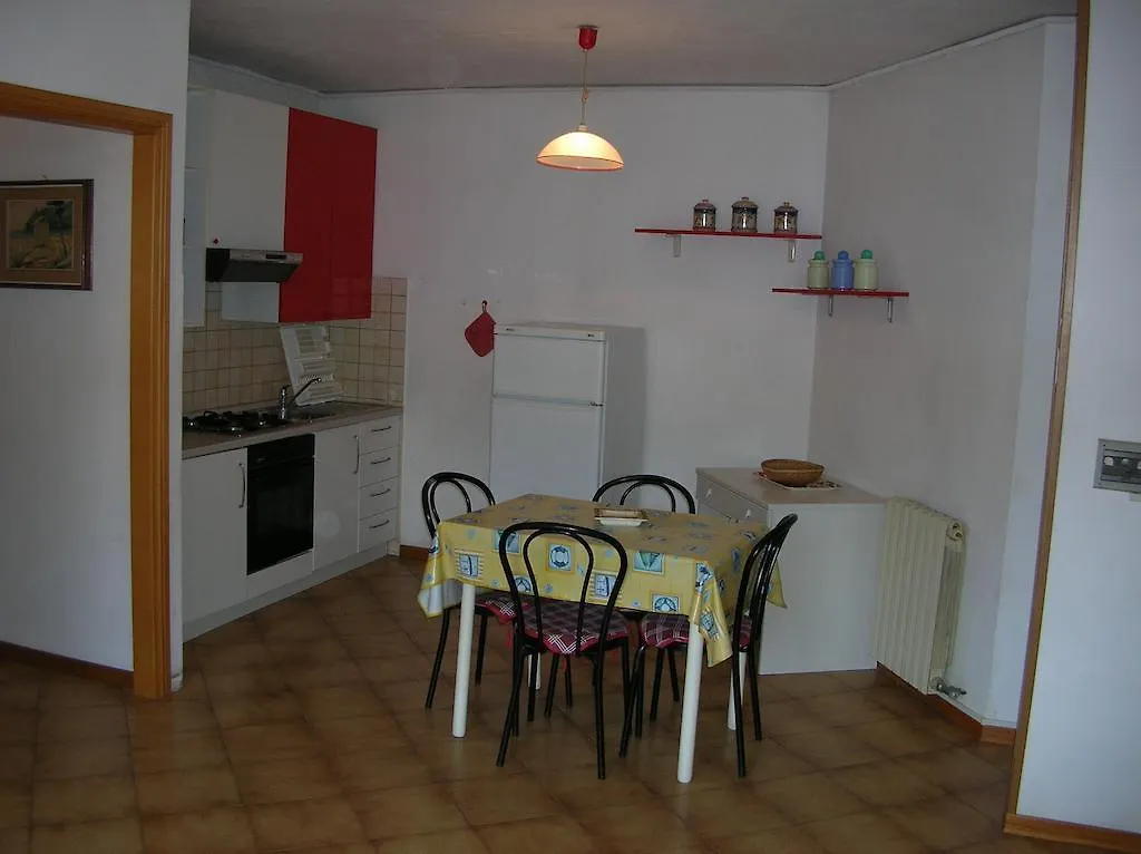 Holiday Villas Marina di Massa 0*,
