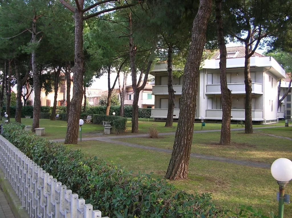 Holiday Villas Marina di Massa Apartment