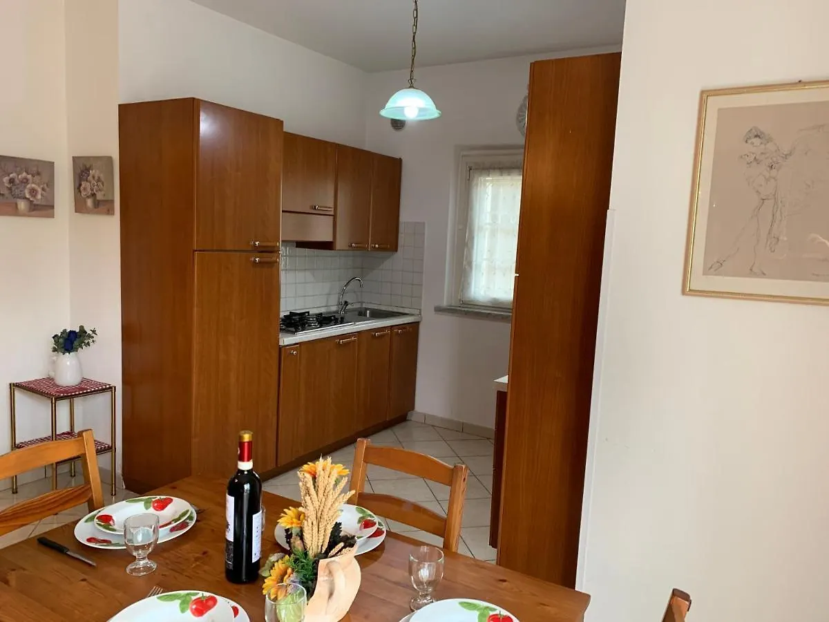 Holiday Villas Marina di Massa 0*,