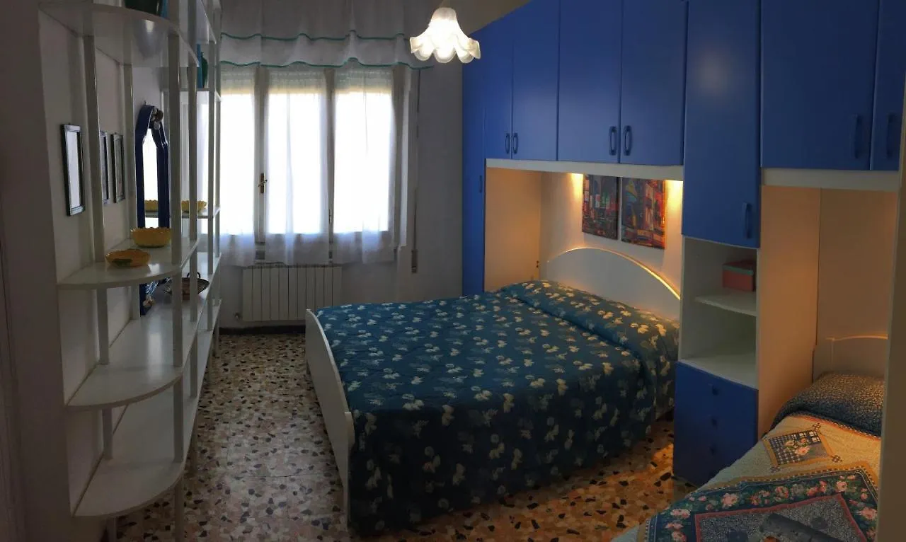 Apartment Holiday Villas Marina di Massa Italy