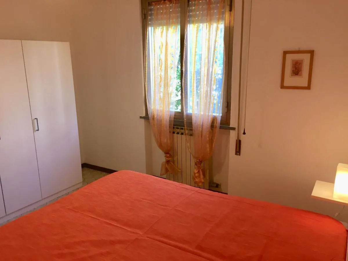 Holiday Villas Marina di Massa Apartment